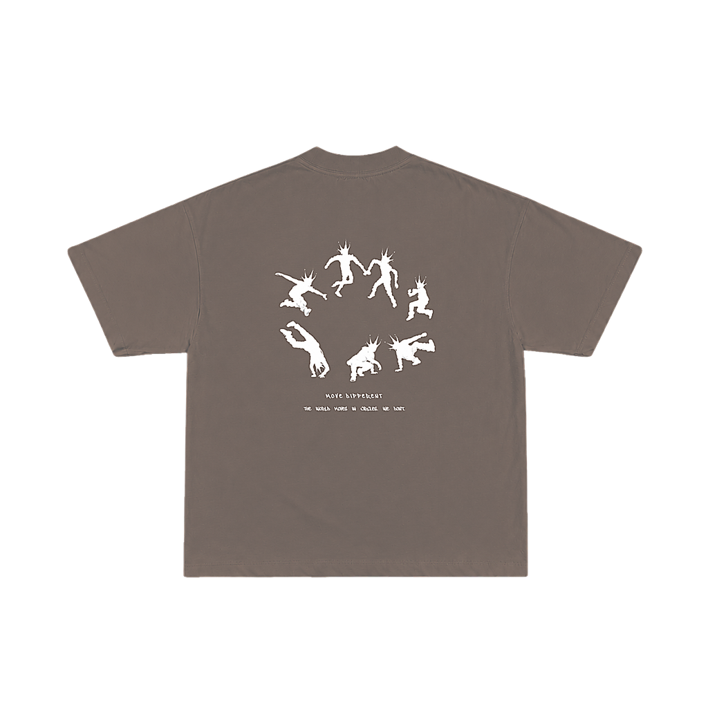 Camiseta Oversice "MOVE DIFFERENT".